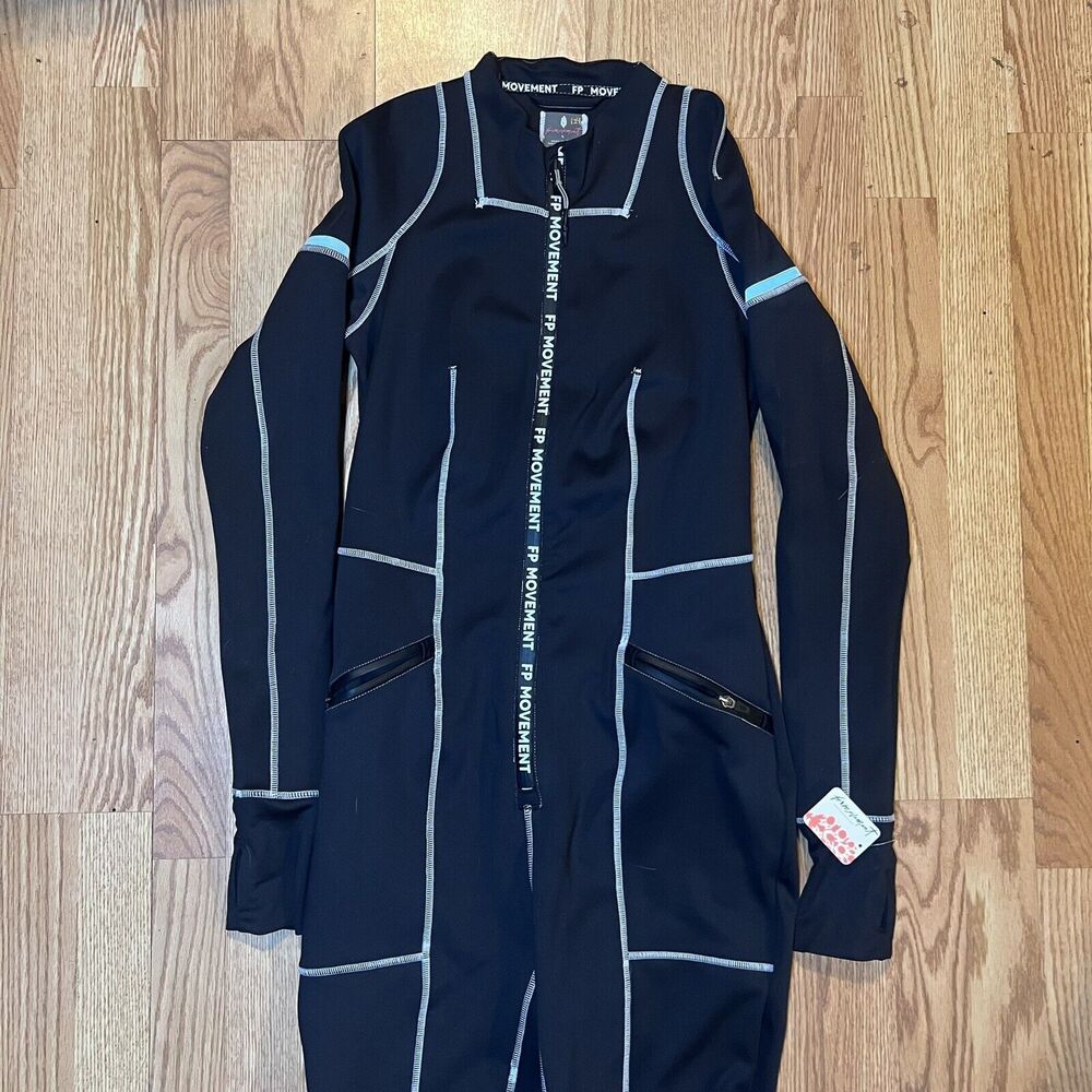 $498 Free People Movement Snowsuit Womens L Powder Vixen Catsuit Ski Snow FP NEW
